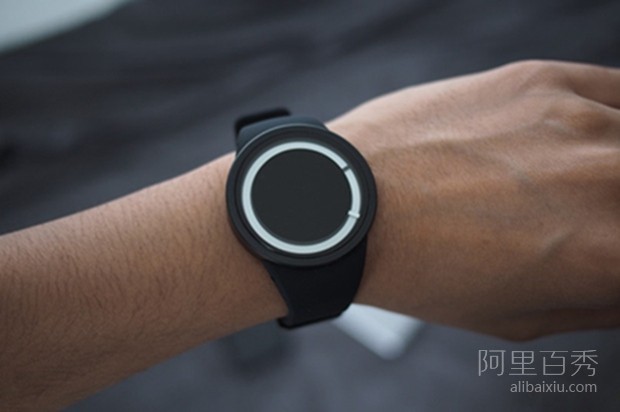 暗夜发出霓虹蓝光的ZIIIRO Eclipse手表,简约又时尚--置顶表情